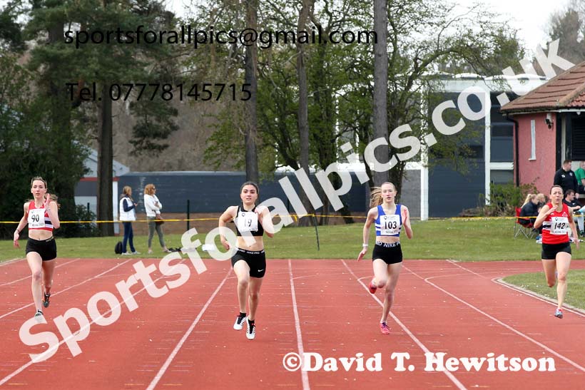 200 metres, 2021 NECAA Open Graded Meeting, Morpeth. Photo: David T. Hewitson/Sports for All Pics
